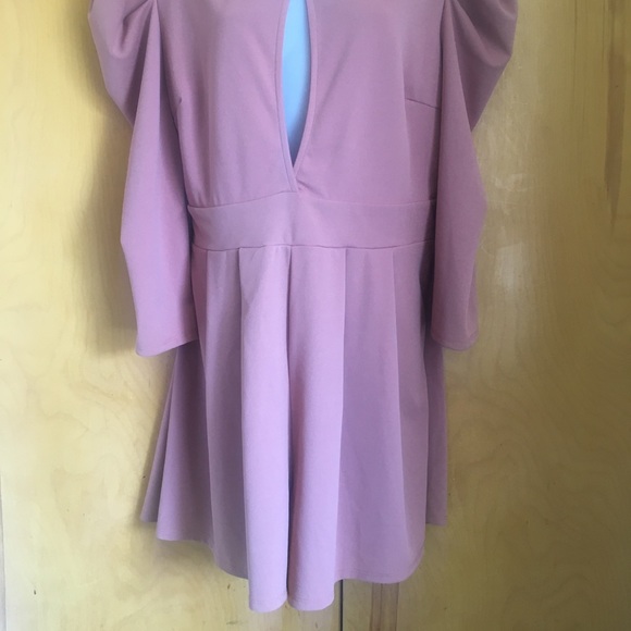 Cute rose romper - Picture 2 of 2